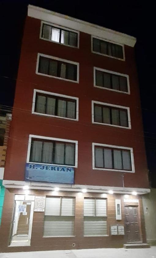 Hostal Jerian 우유니 외부 사진