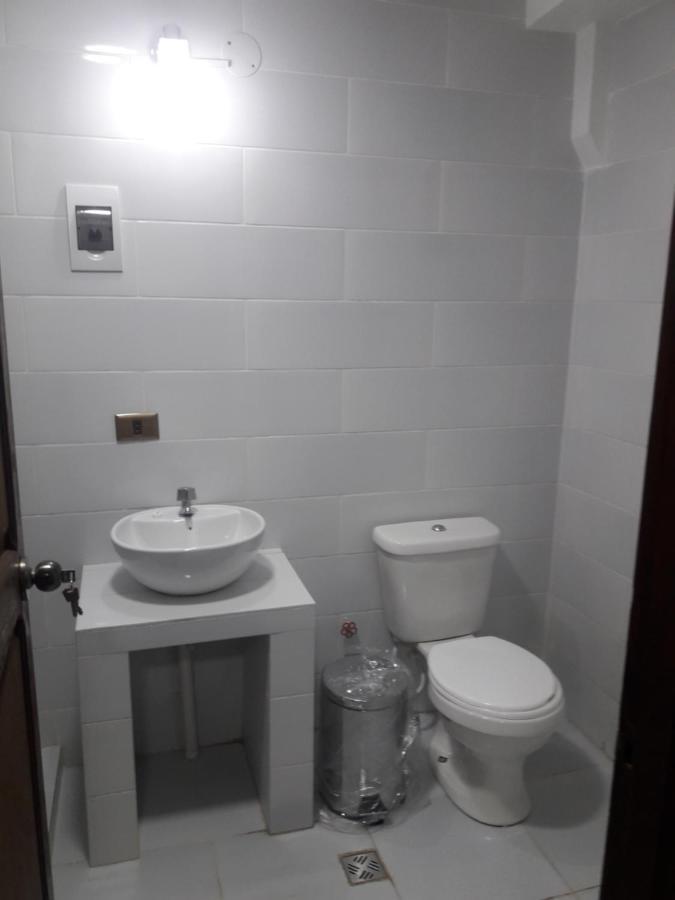 Hostal Jerian 우유니 외부 사진